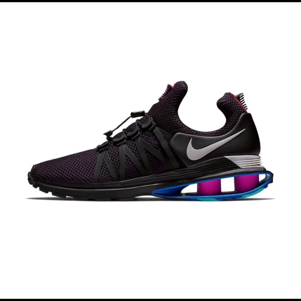 Nike Shox Gravity